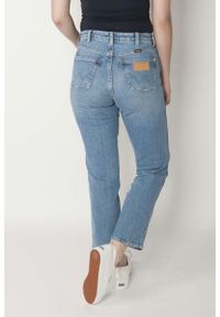 Wrangler - WRANGLER RETRO STRAIGHT DAMSKIE SPODNIE JEANSOWE PEKIN SKY W238RH17S 112127875. Styl: retro