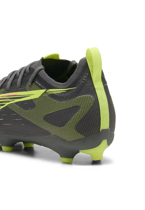 Puma - Młodzieżowe buty piłkarskie ULTRA 5 PRO FG/AG PUMA. Kolor: różowy, niebieski, wielokolorowy, żółty. Sport: piłka nożna
