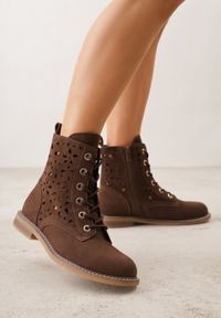 Born2be - Brązowe Ażurowe Botki Skórzane Adeis. Okazja: na co dzień. Kolor: brązowy. Materiał: skóra. Wzór: ażurowy. Styl: casual #4