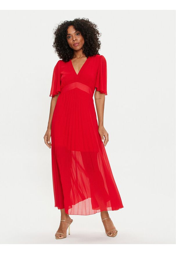 Dixie Sukienka codzienna A319J027A Czerwony Regular Fit. Okazja: na co dzień. Kolor: czerwony. Materiał: syntetyk. Typ sukienki: proste. Styl: casual