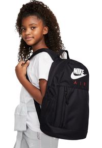 Plecak Nike Elemental Youth czarny FD2918 010. Kolor: czarny