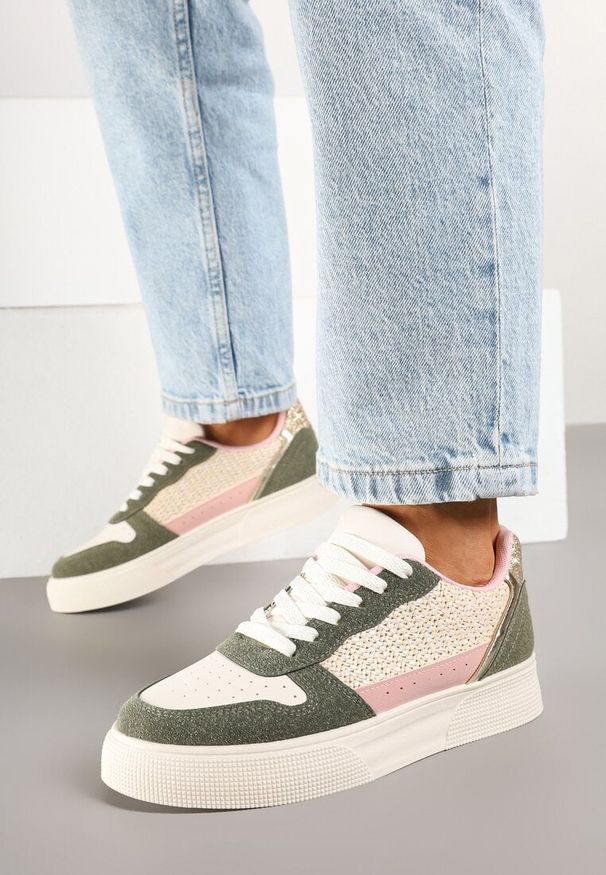Born2be - Beżowo-Zielone Sneakersy na Grubej Podeszwie z Brokatem Perforacją i Plecionką Mirreina. Okazja: na co dzień. Kolor: beżowy. Materiał: jeans