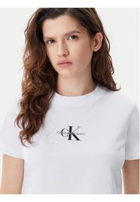 Calvin Klein Jeans T-Shirt Baby Tee J20J223113 Biały Slim Fit. Kolor: biały. Materiał: bawełna