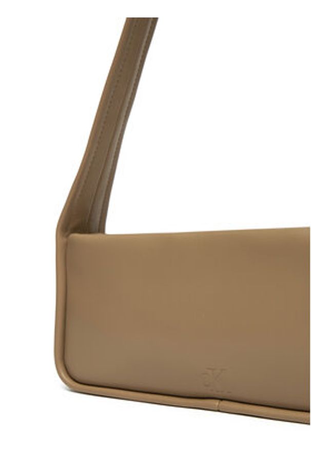 Calvin Klein Jeans Torebka K60K613055 Beżowy. Kolor: beżowy. Materiał: skórzane