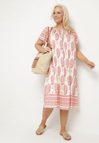Born2be - Różowa Wiskozowa Sukienka ze Wzorem Boho Ellivra. Okazja: na co dzień. Kolor: różowy. Materiał: wiskoza. Wzór: aplikacja. Styl: boho #6