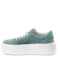 Sneakersy damskie Filippo, cholewka ze skóry naturalnej zamszowej perforowane wstawki po bokach wiązany fason, zielone, DP7520/26. Okazja: na co dzień. Zapięcie: sznurówki. Kolor: zielony. Materiał: skóra, zamsz. Szerokość cholewki: normalna. Obcas: na platformie. Styl: casual #6