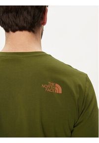 The North Face T-Shirt Rust 2 NF0A87NW Zielony Regular Fit. Kolor: zielony. Materiał: bawełna #5