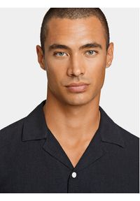 Lindbergh Koszula 30-203319 Czarny Relaxed Fit. Kolor: czarny. Materiał: bawełna #7