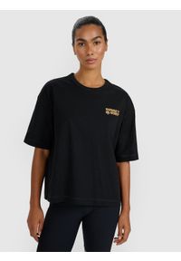4f - 4F T-shirt oversize z nadrukiem damski - różowy S. Okazja: na co dzień. Kolor: czarny. Materiał: jersey, tkanina, dzianina, bawełna, materiał. Długość rękawa: krótki rękaw. Długość: krótkie. Wzór: nadruk. Sezon: lato. Styl: sportowy, klasyczny, casual #1