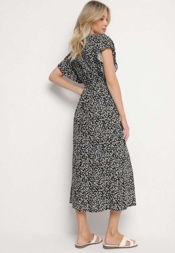 Born2be - Czarna Bawełniana Sukienka z Gumką w Talii w Drobne Kwiatki Nulinea. Okazja: na co dzień. Typ kołnierza: dekolt w serek. Kolor: czarny. Materiał: bawełna. Wzór: kwiaty. Typ sukienki: rozkloszowane. Styl: casual, elegancki, klasyczny