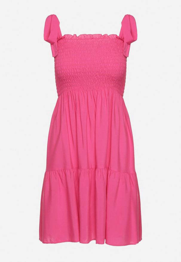 Born2be - Fuksjowa Rozkloszowana Sukienka z Bawełny z Gumką w Talii na Ramiączkach Gelfea. Kolor: różowy. Materiał: bawełna. Długość rękawa: na ramiączkach. Typ sukienki: rozkloszowane. Styl: klasyczny