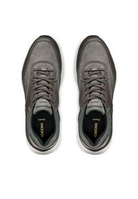 Geox Sneakersy U Branthon B Abx U56M6A 0EKBU C1115 Szary. Kolor: szary. Materiał: skóra