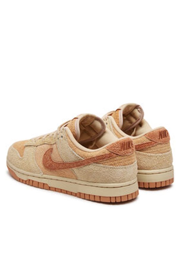 Nike Sneakersy Dunk Low HF5075 287 Pomarańczowy. Kolor: pomarańczowy. Materiał: zamsz, skóra