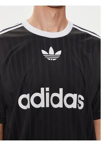 Adidas - adidas T-Shirt adicolor IU2341 Czarny Loose Fit. Kolor: czarny. Materiał: syntetyk #3