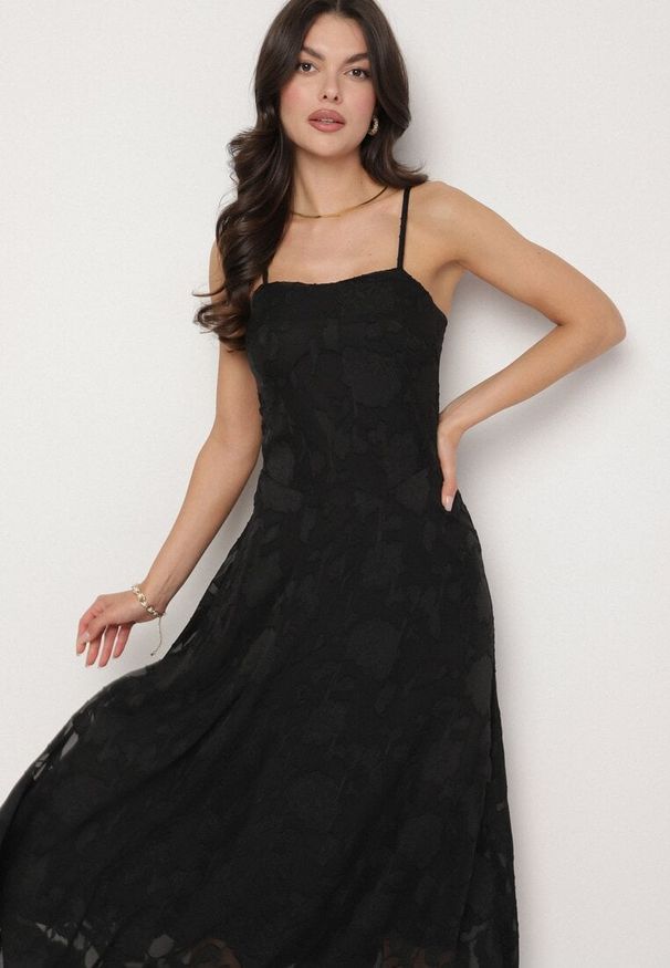 Born2be - Czarna Rozkloszowana Sukienka Vices z Gorsetowym Wiązaniem Fenosella. Okazja: na imprezę. Typ kołnierza: dekolt gorset. Kolor: czarny. Długość rękawa: na ramiączkach. Sezon: lato. Typ sukienki: gorsetowe. Styl: elegancki