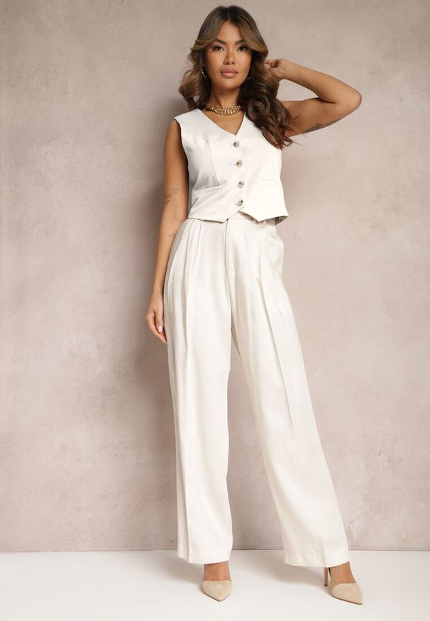 Renee - Jasnobeżowe Szerokie Spodnie High Waist z Kieszeniami Keanne. Okazja: na co dzień. Stan: podwyższony. Kolekcja: dla wysokich. Kolor: beżowy. Styl: casual