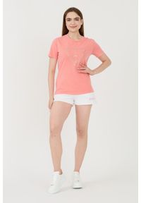 Guess - GUESS Różowy damski t-shirt bawełniany Vintage Logo, Rozmiar M. Kolor: różowy. Materiał: bawełna. Styl: vintage #6