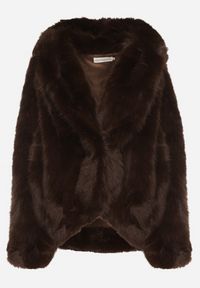 Born2be - Brązowa Kurtka Futerko Oversize z Kapturem Unillea. Okazja: na co dzień. Typ kołnierza: kaptur. Kolor: brązowy. Materiał: futro. Styl: casual, elegancki #4