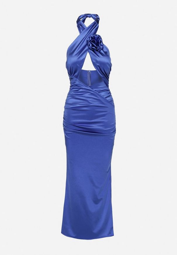 Born2be - Niebieska Satynowa Sukienka Wiązana na Szyi z Wycięciem pod Biustem i Różyczką Roneza. Kolor: niebieski. Materiał: satyna. Styl: elegancki