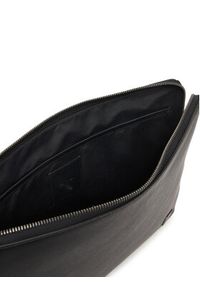 Calvin Klein Etui na tablet Emblem Hw Laptop Sleeve LV04D1171G Czarny. Kolor: czarny. Materiał: skóra #4