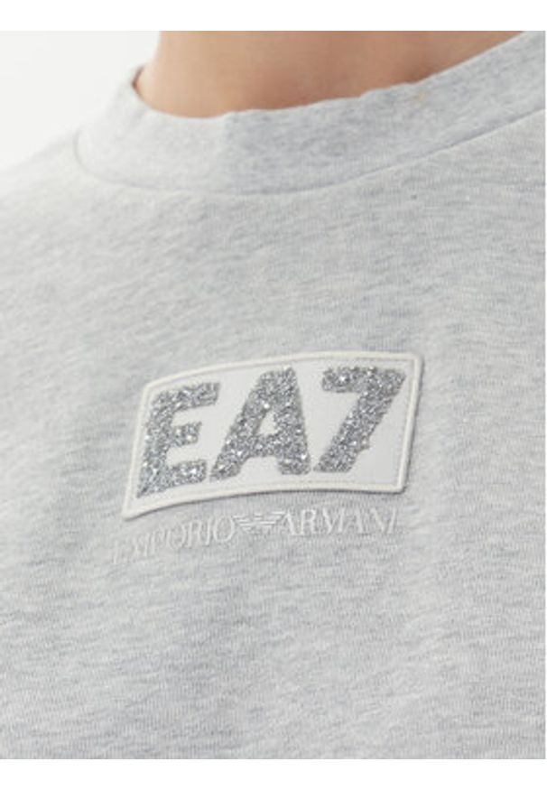 EA7 Emporio Armani T-Shirt 7W000177 AF12473 O8002 Szary Loose Fit. Kolor: szary. Materiał: bawełna