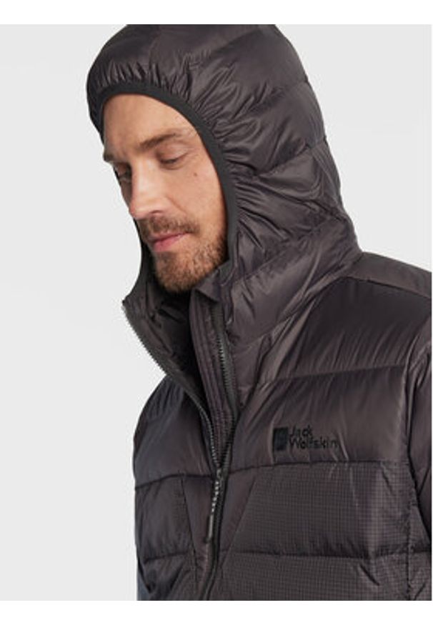 Jack Wolfskin Kurtka puchowa Dna Tundra 1206612 Czarny Regular Fit. Kolor: czarny. Materiał: syntetyk