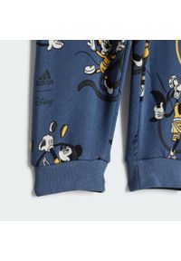 Adidas - Zestaw Disney Mickey Mouse. Kolor: biały, wielokolorowy, żółty, szary. Materiał: dresówka. Wzór: motyw z bajki. Styl: młodzieżowy, sportowy #2