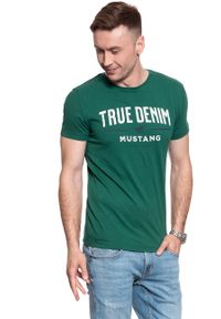 Mustang - MUSTANG T SHIRT Aaron C Print 1009047 6440. Wzór: nadruk #8