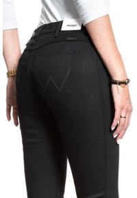 Wrangler - WRANGLER CORYNN PERFECT BLACK W25FCK81H. Wzór: jednolity, aplikacja #5