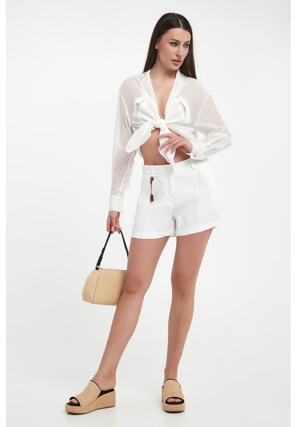 Elisabetta Franchi - Szorty damskie lniane ELISABETTA FRANCHI. Materiał: len