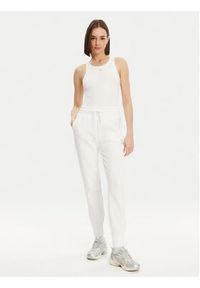 Lacoste Spodnie dresowe XF0343 Biały Regular Fit. Kolor: biały. Materiał: bawełna #4