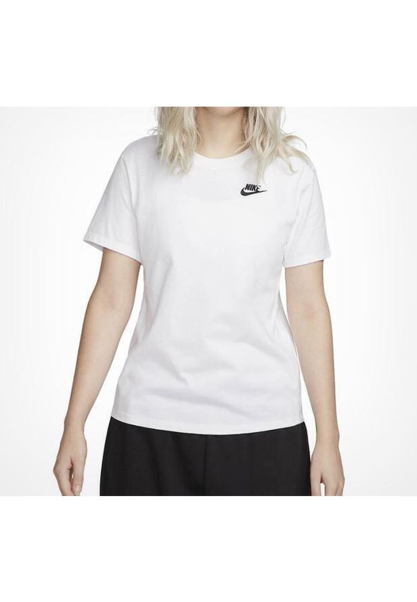 Koszulka Damska Nike Biała Bawełniana T-Shirt Sportowa. Kolor: biały, wielokolorowy, czarny. Materiał: bawełna. Sport: fitness