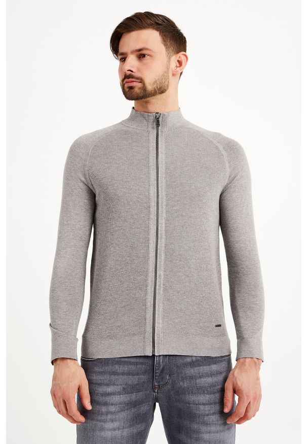 SWETER ELMO JOOP!. Typ kołnierza: kołnierzyk stójkowy. Materiał: bawełna. Wzór: melanż, aplikacja
