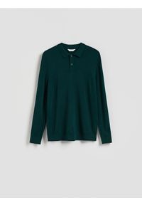 Reserved - Wiskozowy sweter polo - ciemnozielony. Typ kołnierza: polo. Kolor: zielony. Materiał: wiskoza