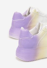 Renee - Biało-Fioletowe Sneakersy Omphasia. Wysokość cholewki: przed kostkę. Kolor: biały. Szerokość cholewki: normalna. Wzór: aplikacja #5