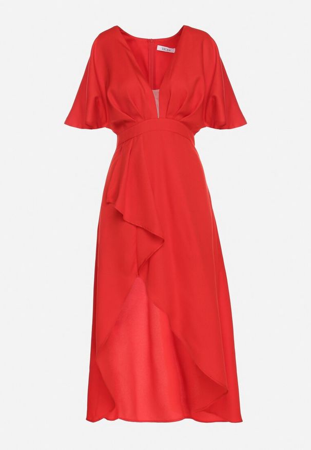 Born2be - Czerwona Koktajlowa Sukienka Vices o Asymetrycznym Kroju z Falbanką Finexia. Okazja: na wesele, na ślub cywilny, na imprezę. Kolor: czerwony. Wzór: aplikacja. Typ sukienki: asymetryczne. Styl: wizytowy