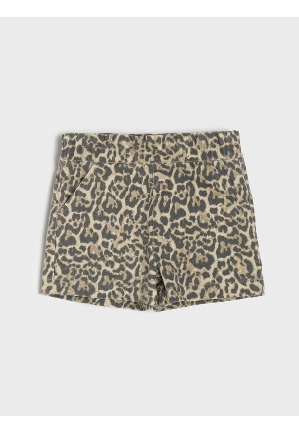 Sinsay - Jeansowe szorty paperbag w panterkę - wielobarwny. Materiał: jeans. Wzór: motyw zwierzęcy