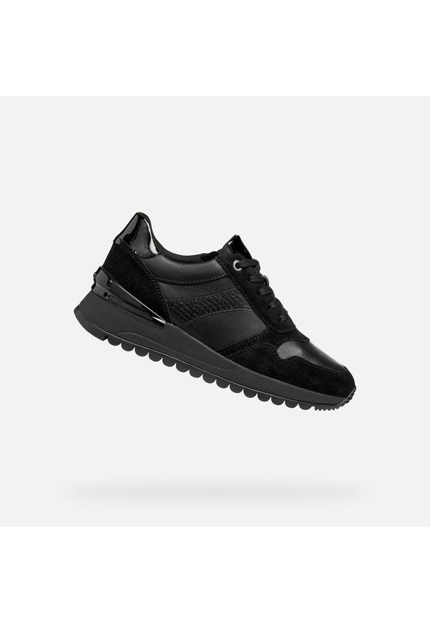 Geox - Buty GEOX D DESYA Czarny. Kolor: czarny. Materiał: syntetyk, tkanina, skóra