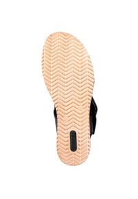 Skórzane komfortowe sandały na koturnie na rzep Remonte D6453-01 czarne. Zapięcie: rzepy. Kolor: czarny. Materiał: skóra. Obcas: na koturnie