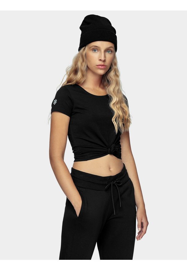 4f - T-shirt damski z kolekcji LIME LINE. Kolor: czarny. Materiał: bawełna, dzianina