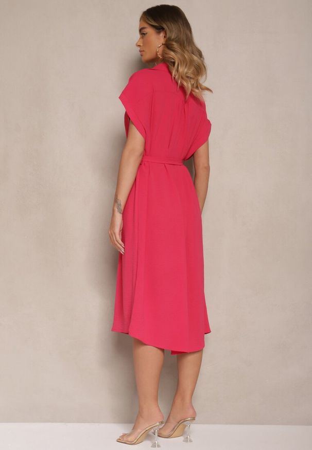Renee - Różowa Pudełkowa Sukienka z Bawełną i Paskiem Savorienne. Okazja: na co dzień. Kolor: czerwony. Materiał: bawełna. Styl: casual, elegancki