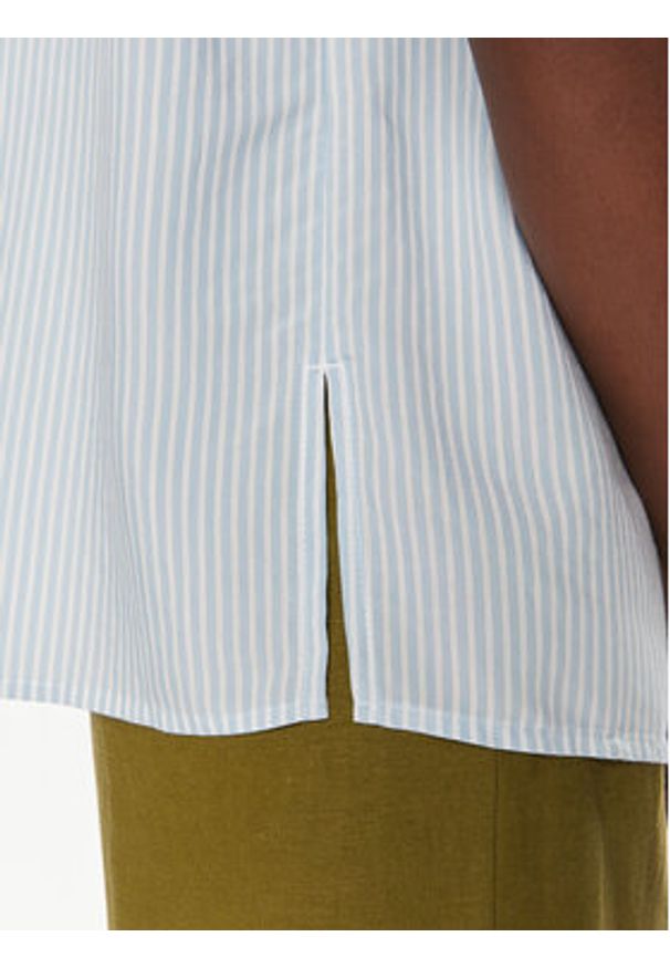 Tamaris Apparel Koszula Chofu TAW0554 Błękitny Regular Fit. Kolor: niebieski. Materiał: wiskoza