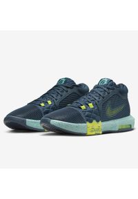 Buty Sportowe Męskie Nike Lebron Witness VIII. Kolor: niebieski