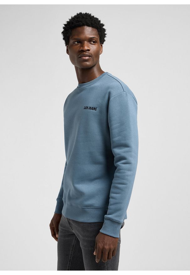 Lee - MĘSKA BLUZA LEE REGULAR CORE SWS VINTAGE BLUE 112371866. Styl: vintage