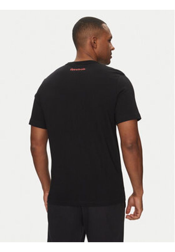 Reebok T-Shirt 100214159 Czarny Regular Fit. Kolor: czarny. Materiał: bawełna