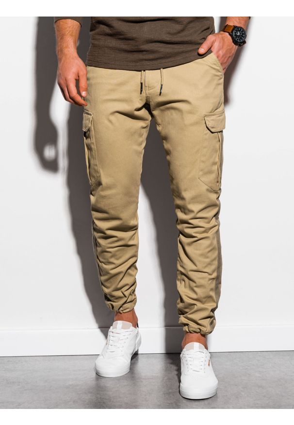 Spodnie Ombre Clothing z aplikacjami