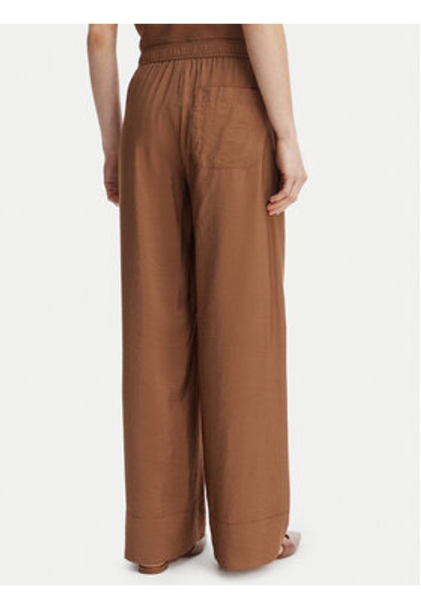 Marella Spodnie materiałowe Eremi 2613131154 Brązowy Regular Fit. Kolor: brązowy. Materiał: wiskoza