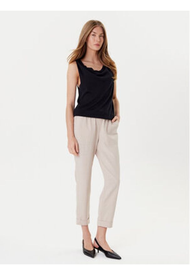 Tatuum Spodnie materiałowe Sudiki T2506.147 Beżowy Slim Fit. Kolor: beżowy. Materiał: wiskoza