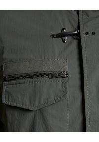 FAY - Zielona kurtka z kieszeniami. Kolor: szary. Materiał: tkanina. Styl: klasyczny
