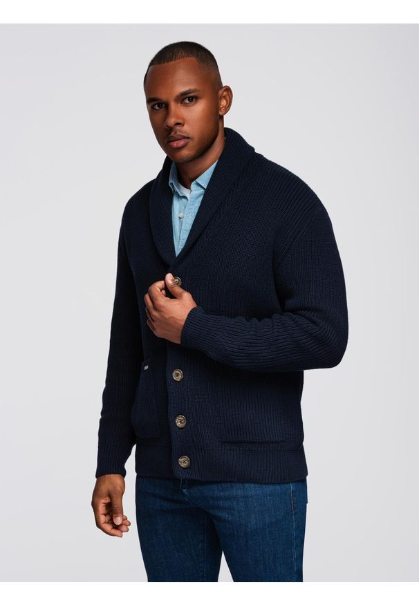 Ombre Clothing - Sweter bawełniany męski kardigan z szalowym kołnierzem - granatowy V1 - Rozmiar: M. Okazja: na co dzień. Kolor: niebieski. Materiał: bawełna. Wzór: gładki, ze splotem. Styl: casual, elegancki, klasyczny